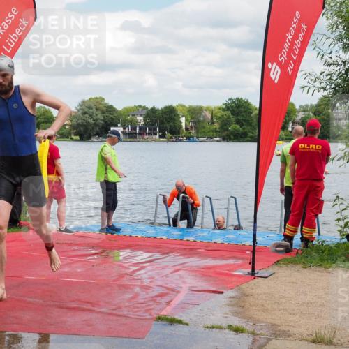 16.06.2024 - 7 Türme Triathlon KatJ http://msf.ph/oto/6319062 16.06.2024 11:57:14 Schwimmen 317, 344, 407, 475, 535, 541, 548, 560 meine-sportfotos.de