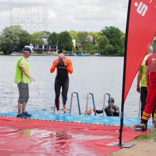16.06.2024 - 7 Türme Triathlon KatJ http://msf.ph/oto/6319065 16.06.2024 11:57:16 Schwimmen 317, 344, 407, 475, 541, 560 meine-sportfotos.de
