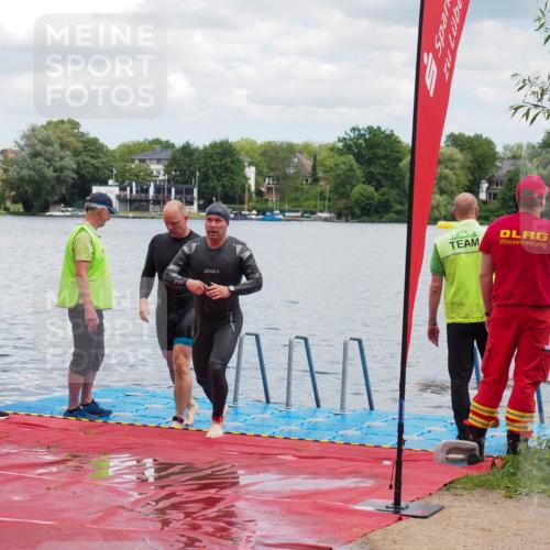16.06.2024 - 7 Türme Triathlon KatJ http://msf.ph/oto/6319105 16.06.2024 11:57:22 Schwimmen 317, 344, 407, 475, 549, 560 meine-sportfotos.de