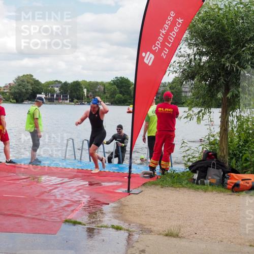 16.06.2024 - 7 Türme Triathlon KatJ http://msf.ph/oto/6319148 16.06.2024 11:57:51 Schwimmen 375, 377, 407, 455, 475, 525, 549, 590 meine-sportfotos.de