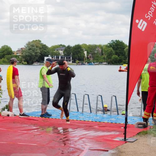 16.06.2024 - 7 Türme Triathlon KatJ http://msf.ph/oto/6319171 16.06.2024 11:57:53 Schwimmen 375, 377, 407, 455, 475, 525, 549, 590 meine-sportfotos.de