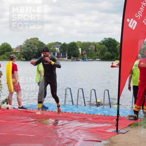 16.06.2024 - 7 Türme Triathlon KatJ http://msf.ph/oto/6319178 16.06.2024 11:57:54 Schwimmen 375, 377, 407, 455, 525, 549, 590 meine-sportfotos.de