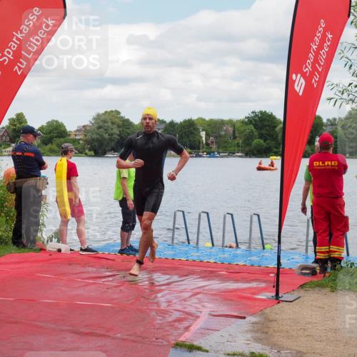 16.06.2024 - 7 Türme Triathlon KatJ http://msf.ph/oto/6319190 16.06.2024 11:57:57 Schwimmen 375, 377, 407, 455, 525, 549, 590 meine-sportfotos.de