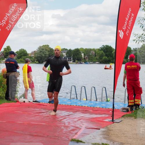 16.06.2024 - 7 Türme Triathlon KatJ http://msf.ph/oto/6319192 16.06.2024 11:57:57 Schwimmen 375, 377, 407, 455, 525, 549, 590 meine-sportfotos.de