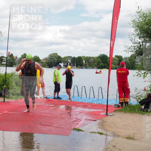 16.06.2024 - 7 Türme Triathlon KatJ http://msf.ph/oto/6319215 16.06.2024 11:58:04 Schwimmen 375, 377, 455, 525, 549, 590 meine-sportfotos.de