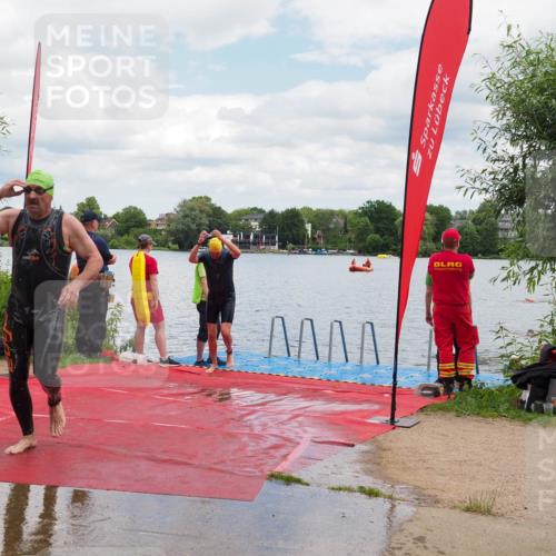 16.06.2024 - 7 Türme Triathlon KatJ http://msf.ph/oto/6319226 16.06.2024 11:58:05 Schwimmen 375, 377, 455, 525, 590 meine-sportfotos.de