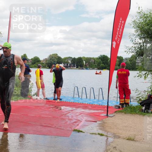 16.06.2024 - 7 Türme Triathlon KatJ http://msf.ph/oto/6319228 16.06.2024 11:58:05 Schwimmen 375, 377, 455, 525, 590 meine-sportfotos.de