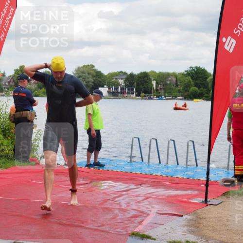 16.06.2024 - 7 Türme Triathlon KatJ http://msf.ph/oto/6319240 16.06.2024 11:58:08 Schwimmen 375, 377, 455, 525, 590 meine-sportfotos.de