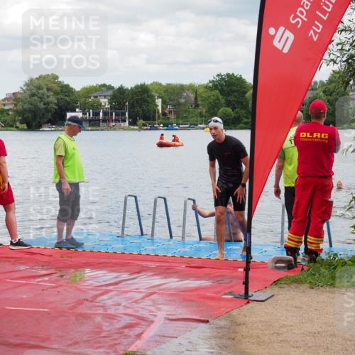 16.06.2024 - 7 Türme Triathlon KatJ http://msf.ph/oto/6319284 16.06.2024 11:58:26 Schwimmen 409, 455, 466, 545, 590 meine-sportfotos.de