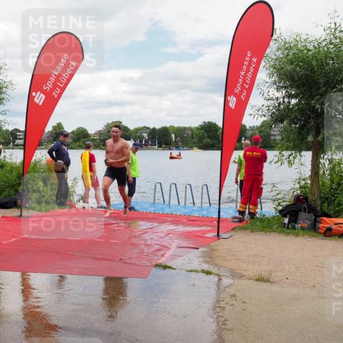 16.06.2024 - 7 Türme Triathlon KatJ http://msf.ph/oto/6319332 16.06.2024 11:58:31 Schwimmen 409, 455, 466, 545, 590 meine-sportfotos.de