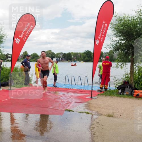 16.06.2024 - 7 Türme Triathlon KatJ http://msf.ph/oto/6319336 16.06.2024 11:58:31 Schwimmen 409, 455, 466, 545, 590 meine-sportfotos.de