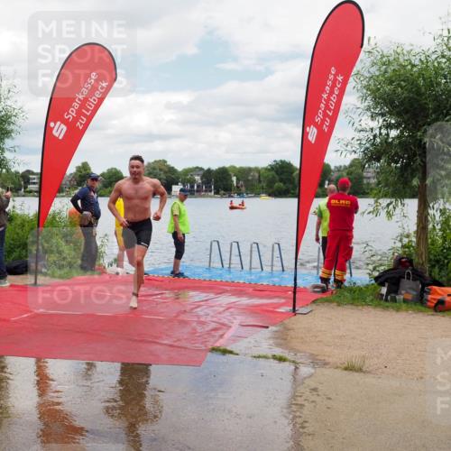16.06.2024 - 7 Türme Triathlon KatJ http://msf.ph/oto/6319337 16.06.2024 11:58:31 Schwimmen 409, 455, 466, 545, 590 meine-sportfotos.de