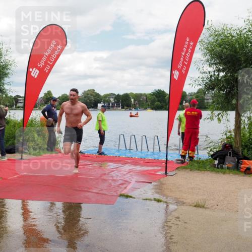 16.06.2024 - 7 Türme Triathlon KatJ http://msf.ph/oto/6319339 16.06.2024 11:58:32 Schwimmen 409, 455, 466, 545, 590 meine-sportfotos.de