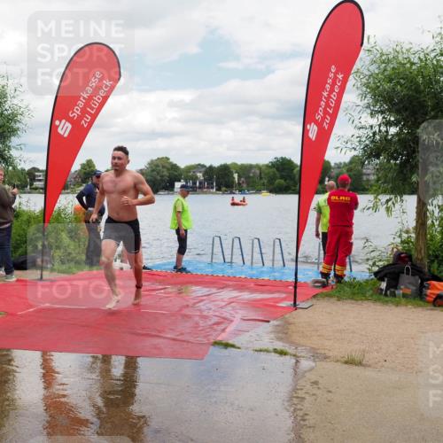 16.06.2024 - 7 Türme Triathlon KatJ http://msf.ph/oto/6319341 16.06.2024 11:58:32 Schwimmen 409, 455, 466, 545, 590 meine-sportfotos.de