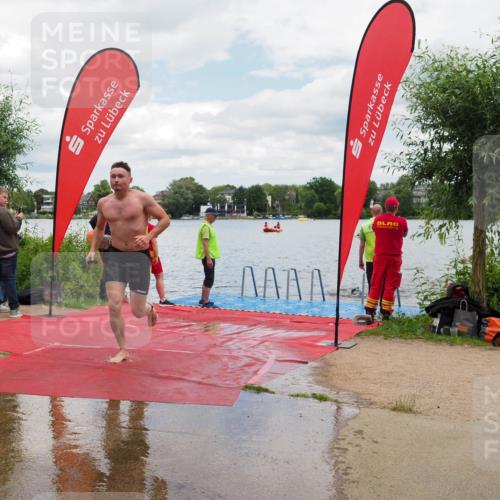 16.06.2024 - 7 Türme Triathlon KatJ http://msf.ph/oto/6319343 16.06.2024 11:58:32 Schwimmen 409, 455, 466, 545, 590 meine-sportfotos.de
