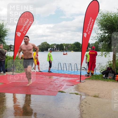 16.06.2024 - 7 Türme Triathlon KatJ http://msf.ph/oto/6319347 16.06.2024 11:58:32 Schwimmen 409, 455, 466, 545, 590 meine-sportfotos.de