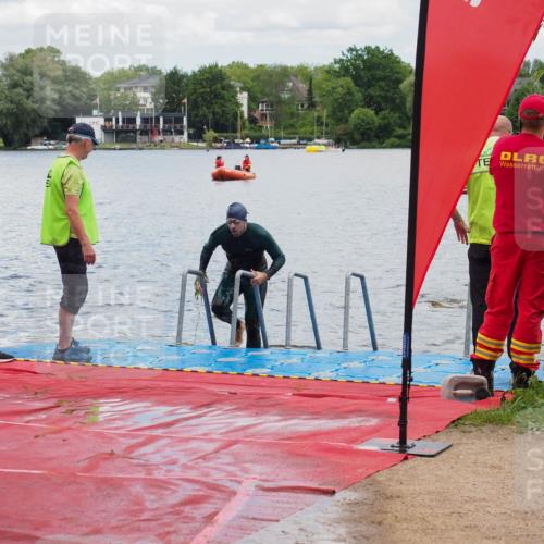 16.06.2024 - 7 Türme Triathlon KatJ http://msf.ph/oto/6319353 16.06.2024 11:58:43 Schwimmen 304, 350, 409, 414, 422, 466, 545 meine-sportfotos.de