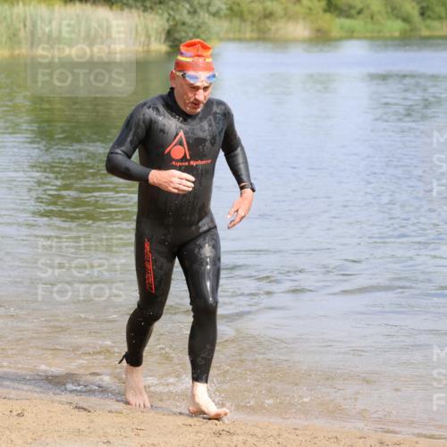 16.06.2024 - 26. Vierlanden-Triathlon Strokosch-Dieckow http://msf.ph/oto/6319358 16.06.2024 10:11:33 Schwimmen 200, 213, 200, 213 meine-sportfotos.de
