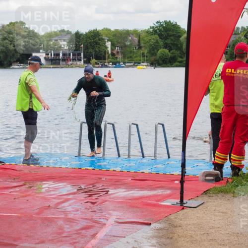 16.06.2024 - 7 Türme Triathlon KatJ http://msf.ph/oto/6319367 16.06.2024 11:58:45 Schwimmen 304, 350, 409, 414, 422, 466, 545 meine-sportfotos.de