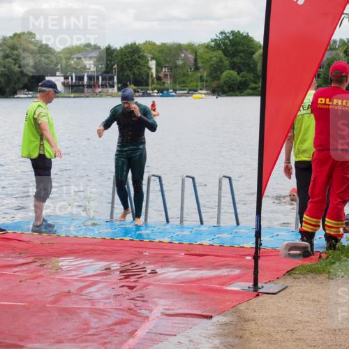 16.06.2024 - 7 Türme Triathlon KatJ http://msf.ph/oto/6319381 16.06.2024 11:58:45 Schwimmen 304, 350, 409, 414, 422, 466, 545 meine-sportfotos.de