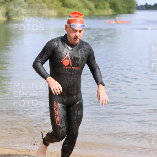 16.06.2024 - 26. Vierlanden-Triathlon Strokosch-Dieckow http://msf.ph/oto/6319437 16.06.2024 10:11:34 Schwimmen 200, 213, 200, 213 meine-sportfotos.de