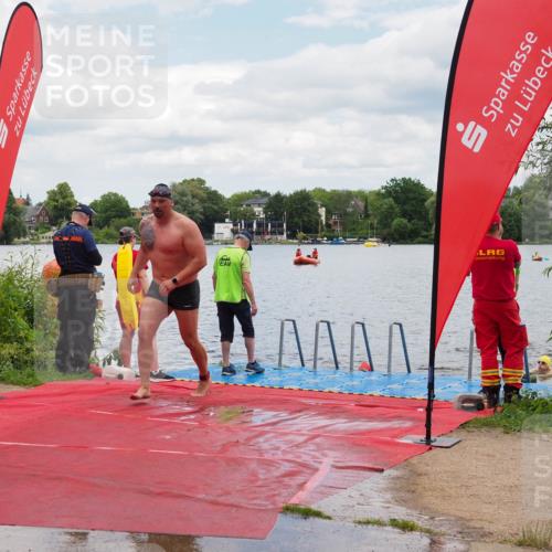 16.06.2024 - 7 Türme Triathlon KatJ http://msf.ph/oto/6319456 16.06.2024 11:58:54 Schwimmen 304, 350, 409, 414, 422, 448, 466, 545 meine-sportfotos.de