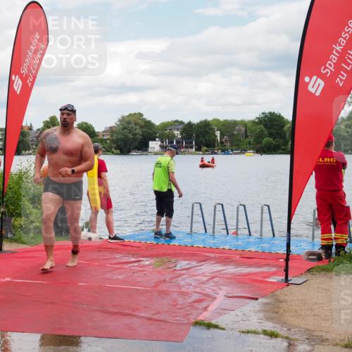 16.06.2024 - 7 Türme Triathlon KatJ http://msf.ph/oto/6319478 16.06.2024 11:58:55 Schwimmen 304, 350, 409, 414, 422, 448, 466, 545 meine-sportfotos.de