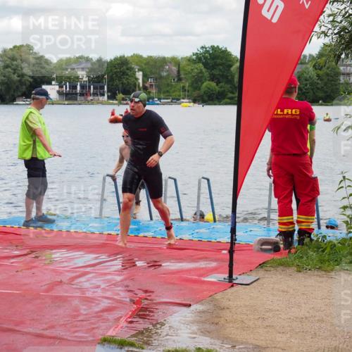 16.06.2024 - 7 Türme Triathlon KatJ http://msf.ph/oto/6319503 16.06.2024 11:59:01 Schwimmen 304, 350, 409, 414, 422, 448, 466, 545 meine-sportfotos.de