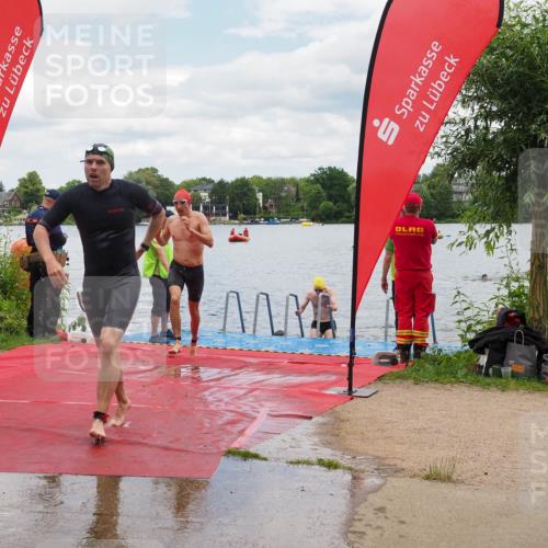 16.06.2024 - 7 Türme Triathlon KatJ http://msf.ph/oto/6319536 16.06.2024 11:59:04 Schwimmen 304, 350, 409, 414, 422, 448, 466, 487, 558 meine-sportfotos.de