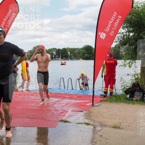 16.06.2024 - 7 Türme Triathlon KatJ http://msf.ph/oto/6319542 16.06.2024 11:59:05 Schwimmen 304, 350, 409, 414, 422, 448, 466, 487, 558 meine-sportfotos.de