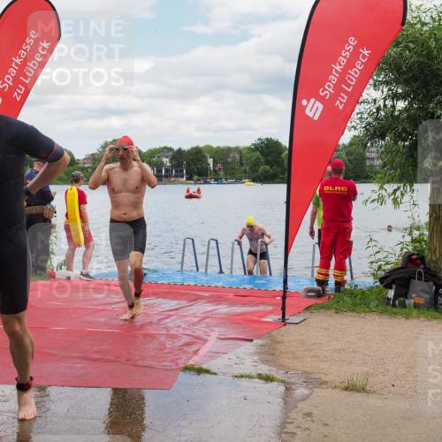 16.06.2024 - 7 Türme Triathlon KatJ http://msf.ph/oto/6319547 16.06.2024 11:59:05 Schwimmen 304, 350, 409, 414, 422, 448, 466, 487, 558 meine-sportfotos.de