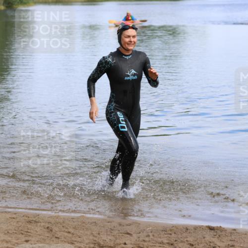 16.06.2024 - 26. Vierlanden-Triathlon Strokosch-Dieckow http://msf.ph/oto/6319559 16.06.2024 10:12:55 Schwimmen 184, 184 meine-sportfotos.de