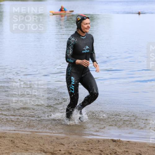 16.06.2024 - 26. Vierlanden-Triathlon Strokosch-Dieckow http://msf.ph/oto/6319591 16.06.2024 10:12:55 Schwimmen 184, 184 meine-sportfotos.de