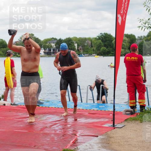 16.06.2024 - 7 Türme Triathlon KatJ http://msf.ph/oto/6319621 16.06.2024 11:59:16 Schwimmen 304, 350, 414, 422, 448, 487, 558 meine-sportfotos.de