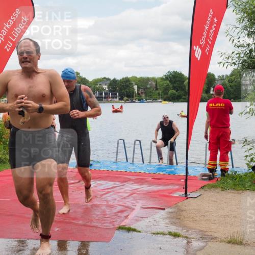 16.06.2024 - 7 Türme Triathlon KatJ http://msf.ph/oto/6319638 16.06.2024 11:59:18 Schwimmen 304, 350, 414, 422, 448, 487, 558 meine-sportfotos.de