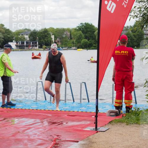 16.06.2024 - 7 Türme Triathlon KatJ http://msf.ph/oto/6319655 16.06.2024 11:59:20 Schwimmen 304, 350, 414, 422, 448, 487, 558 meine-sportfotos.de