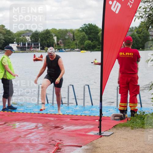 16.06.2024 - 7 Türme Triathlon KatJ http://msf.ph/oto/6319660 16.06.2024 11:59:20 Schwimmen 304, 350, 414, 422, 448, 487, 558 meine-sportfotos.de