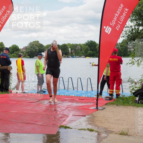 16.06.2024 - 7 Türme Triathlon KatJ http://msf.ph/oto/6319669 16.06.2024 11:59:22 Schwimmen 304, 322, 350, 414, 422, 448, 487, 558 meine-sportfotos.de