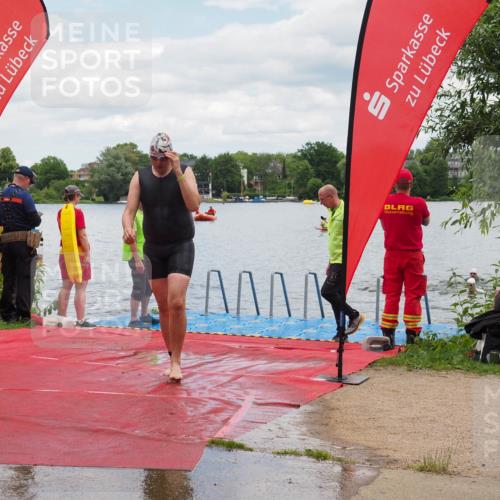 16.06.2024 - 7 Türme Triathlon KatJ http://msf.ph/oto/6319681 16.06.2024 11:59:22 Schwimmen 304, 322, 350, 414, 422, 448, 487, 558 meine-sportfotos.de