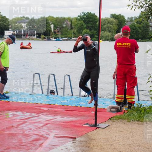 16.06.2024 - 7 Türme Triathlon KatJ http://msf.ph/oto/6319706 16.06.2024 11:59:38 Schwimmen 322, 365, 439, 487, 558 meine-sportfotos.de