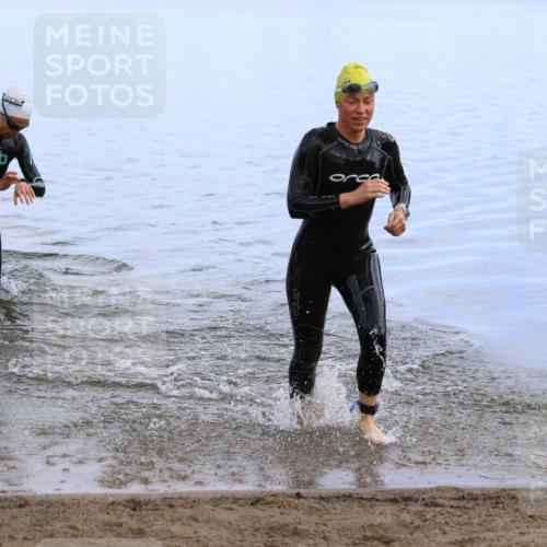 16.06.2024 - 26. Vierlanden-Triathlon Strokosch-Dieckow http://msf.ph/oto/6319731 16.06.2024 10:14:11 Schwimmen 186, 196, 186, 196 meine-sportfotos.de