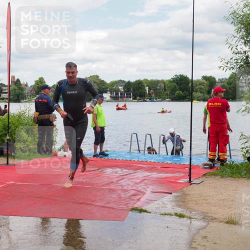 16.06.2024 - 7 Türme Triathlon KatJ http://msf.ph/oto/6319739 16.06.2024 11:59:40 Schwimmen 322, 365, 439, 487, 558 meine-sportfotos.de