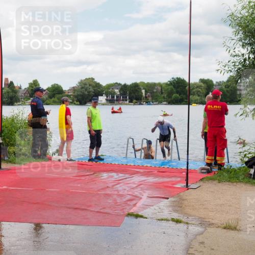 16.06.2024 - 7 Türme Triathlon KatJ http://msf.ph/oto/6319777 16.06.2024 11:59:41 Schwimmen 322, 365, 439, 487, 558 meine-sportfotos.de