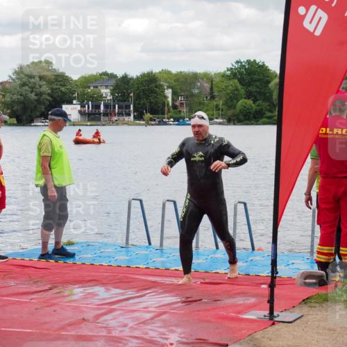 16.06.2024 - 7 Türme Triathlon KatJ http://msf.ph/oto/6319831 16.06.2024 11:59:54 Schwimmen 322, 365, 439 meine-sportfotos.de