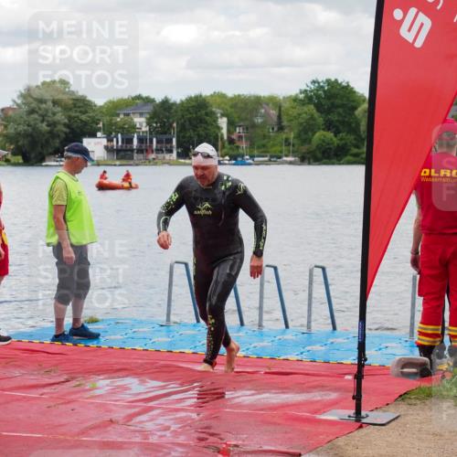 16.06.2024 - 7 Türme Triathlon KatJ http://msf.ph/oto/6319848 16.06.2024 11:59:54 Schwimmen 322, 365, 439 meine-sportfotos.de