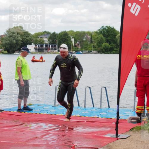 16.06.2024 - 7 Türme Triathlon KatJ http://msf.ph/oto/6319853 16.06.2024 11:59:54 Schwimmen 322, 365, 439 meine-sportfotos.de