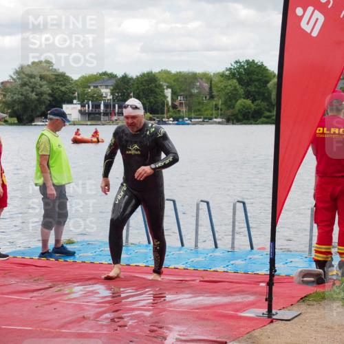 16.06.2024 - 7 Türme Triathlon KatJ http://msf.ph/oto/6319859 16.06.2024 11:59:55 Schwimmen 322, 365, 439 meine-sportfotos.de