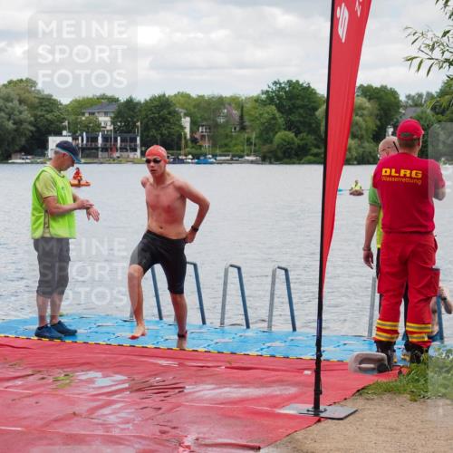16.06.2024 - 7 Türme Triathlon KatJ http://msf.ph/oto/6319902 16.06.2024 12:00:03 Schwimmen 322, 365, 439 meine-sportfotos.de