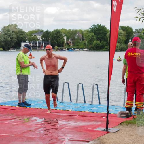 16.06.2024 - 7 Türme Triathlon KatJ http://msf.ph/oto/6319908 16.06.2024 12:00:03 Schwimmen 322, 365, 439 meine-sportfotos.de