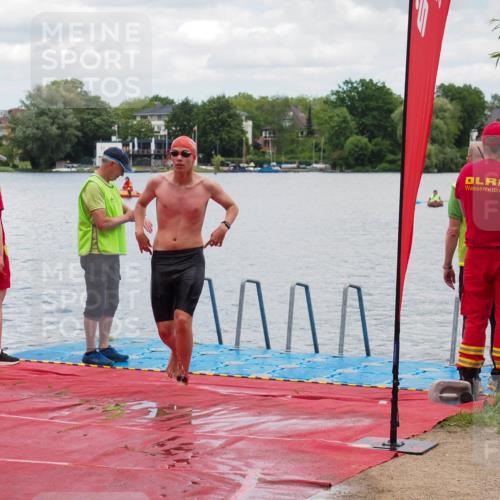 16.06.2024 - 7 Türme Triathlon KatJ http://msf.ph/oto/6319916 16.06.2024 12:00:03 Schwimmen 322, 365, 439 meine-sportfotos.de